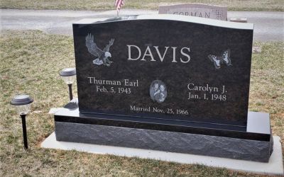 A jet black granite memorial designed and produced by Mayes Memorials in State College, PA 